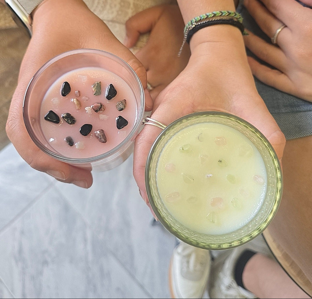 friends-holding-custom-candles-boston-candlelux.jpg